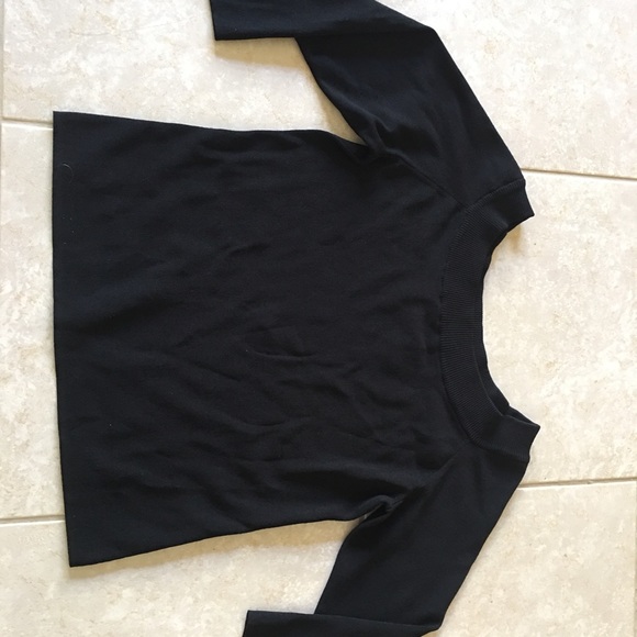 Chico’s Top Black Sweater Ragland Sleeve - Picture 2 of 4